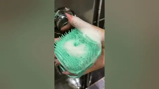 Video thumbnail for 🐾🛁 Pamper Your Pooch with Spa-like Bliss! 🧤✨ Dog Grooming Bathroom Bath Brush Massage Gloves