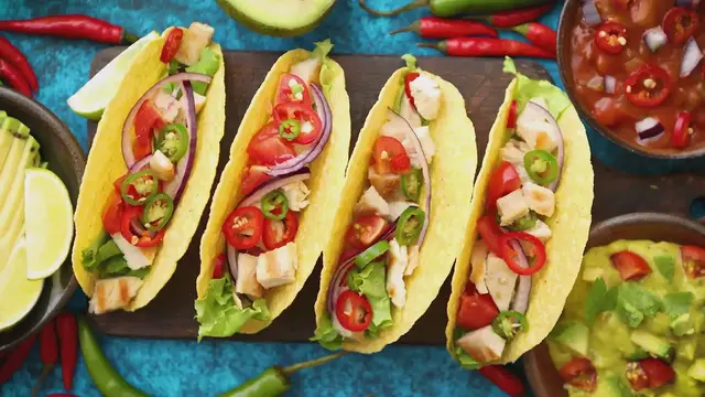 Video thumbnail for Guatemalan Pepian Recipe