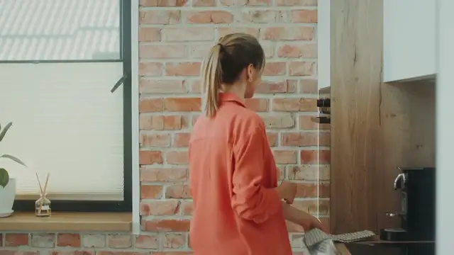 Video thumbnail for Pork and Lentil Shepherd’s Pie Recipe