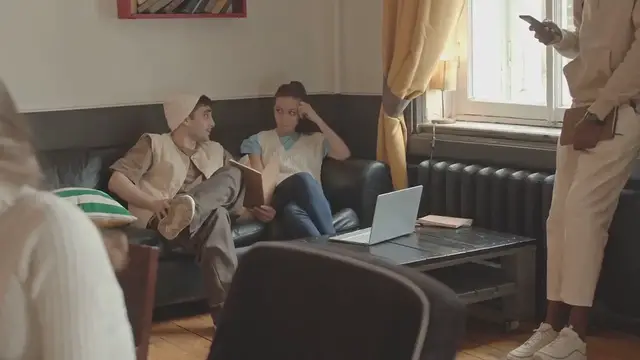 Video thumbnail for Preparing for Job Interviews While Still in U.S. School