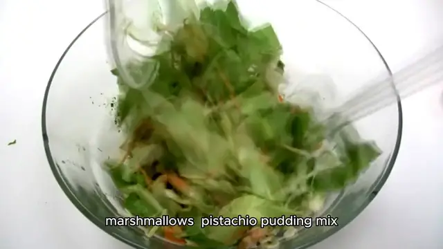 Video thumbnail for watergate salad recipe