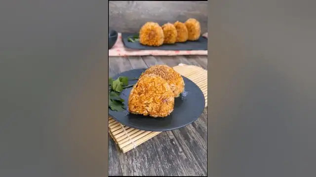 Video thumbnail for Easy Yaki Onigiri Recipe #youtubeshorts #onigiri #japanesefood