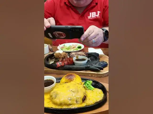 Video thumbnail for What’s in Omoide?