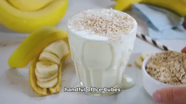 Video thumbnail for banana smoothie recipe