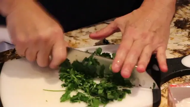 Video thumbnail for QUICK AND EASY⧸CREAMY GARLIC TOMATO CHICKEN RECIPE⧸SIMPLE MEAL⧸EPISODE 940⧸CHERYLS HOME COOKING
