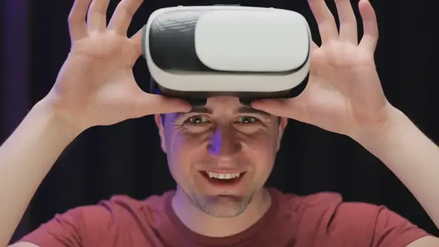 Video thumbnail for The Best New VR Games You Need to Play This Year