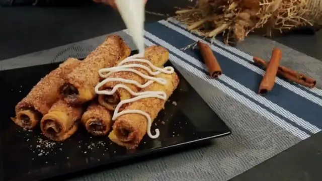 Video thumbnail for Jelly Roll | French Toast Roll