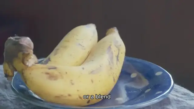 Video thumbnail for fruit smoothies recipe