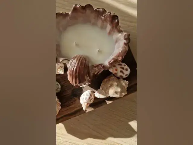 'Video thumbnail for cu g芒ndul la mare 馃 #weecandles Proudly made in Rom芒nia 馃嚪馃嚧'