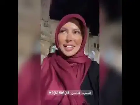 Video thumbnail for مريم الدباغ:تؤدي الصلاة في المسجد الأقصى بالقدس في فلسطين :"إحساس رائع.. ندعيلكم باش تزوروه" !