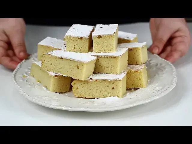 'Video thumbnail for Prăjitura cu mălai și lapte bătut - Laura Laurențiu'