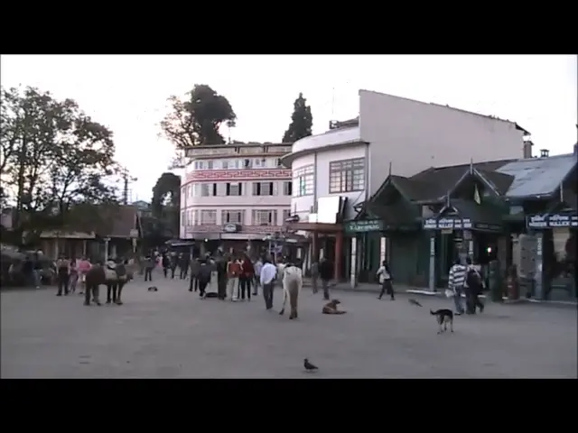 'Video thumbnail for Darjeeling Mall (Chowrasta)'