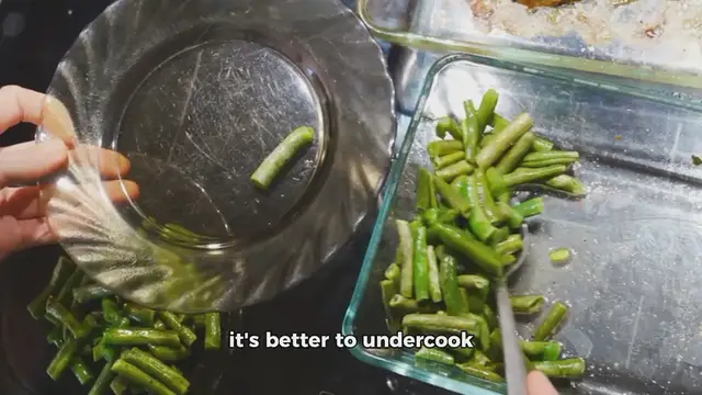 'Video thumbnail for Garlic green beans recipe '