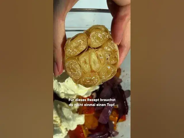 Video thumbnail for Die einfachste und beste Kürbissuppe der Welt 🎃  #rezept #kochen #foodie