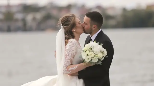 'Video thumbnail for Budgeting for Your Dream Wedding: Costs Revealed'