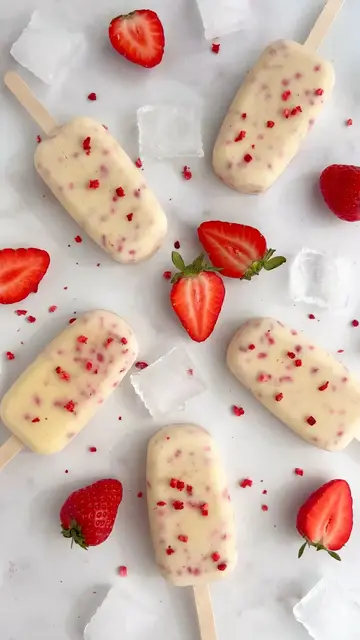 Video thumbnail for Strawberry and Custard Ice Lollies