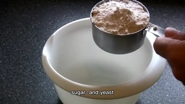 Video thumbnail for sandwich bread recipe