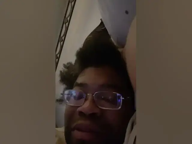 Video thumbnail for Man Chops Off Wife's Head In Public, Walks Street Carrying Her Severed Head