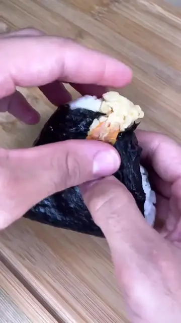 Video thumbnail for I Ate 30 Rice Balls_ and Here Are My Thoughts_(720P_60FPS)