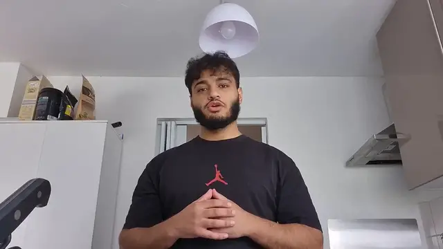 Video thumbnail for How to cook the best HIGH PROTEIN WRAPS