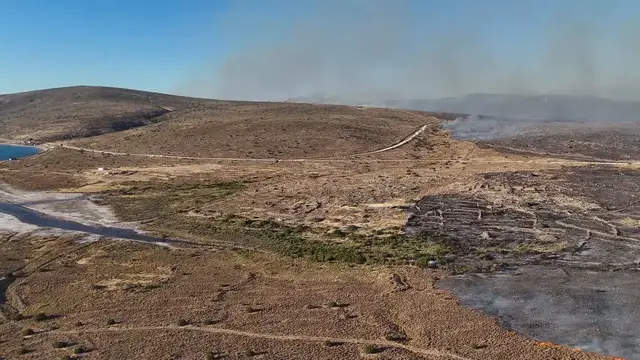 Video thumbnail for Türkiye: Wildfires Spread Across Turkey Izmir 9.
