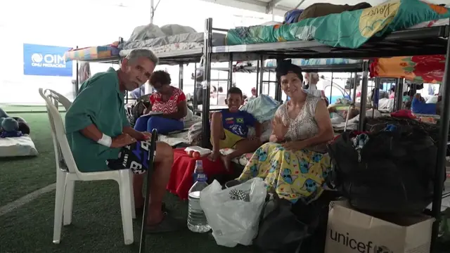 Video thumbnail for Venezuela earthquake survivors criticise government as relief efforts expand