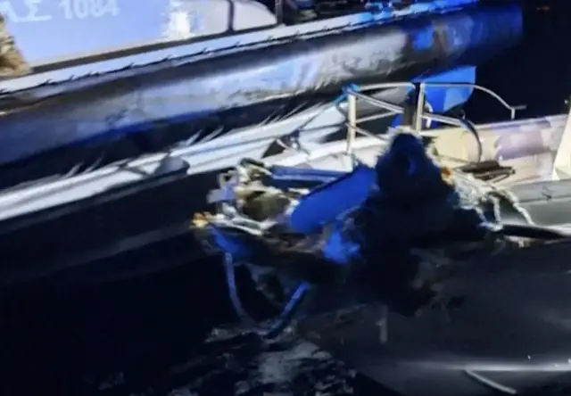 Video thumbnail for 12 migrants, including an infant, drown in two incidents off Greece