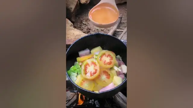 Video thumbnail for Traditional Chicken Curry Recipe 😋 🍗  #curry #chickencurry #food