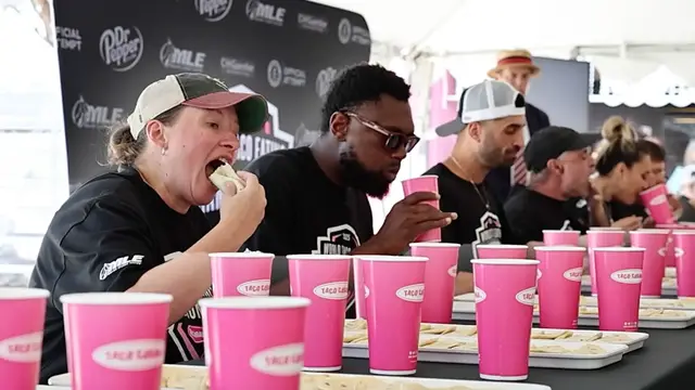 'Video thumbnail for Most soft shell tacos eaten in one minute - 9 by Miki Sudo'