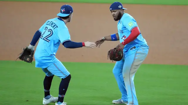 'Video thumbnail for Who is the Blue Jay's Robin to Vlad Jr.'s Batman?'