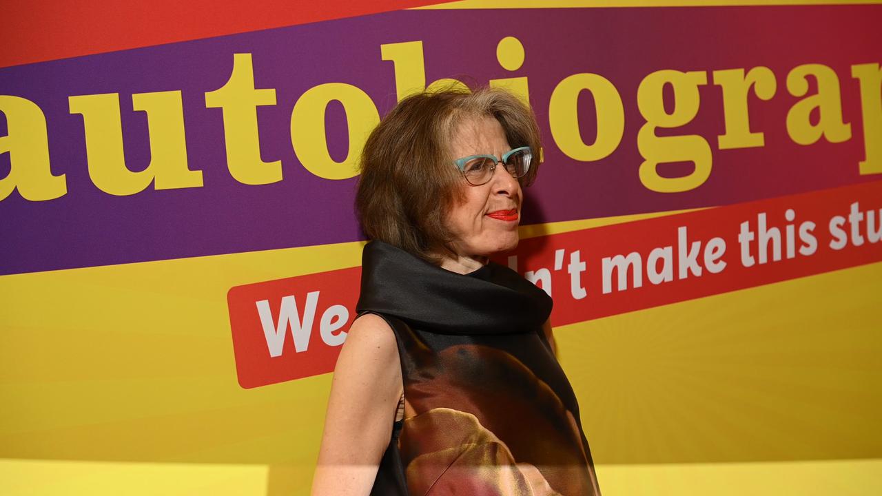 Video thumbnail for "NY: "Celebrity Autobiography" Broadway Opening Night�- Arrivals" 11.