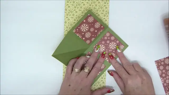 'Video thumbnail for 12 Cards of Christmas 2019 - Inside Squash card'