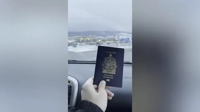 Video thumbnail for Girl Surprises Grandmother With Christmas Gift After Family Tragedy | Happily TV