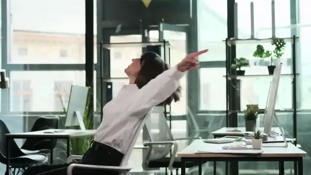 Video thumbnail for Cozy Home Office Ideas