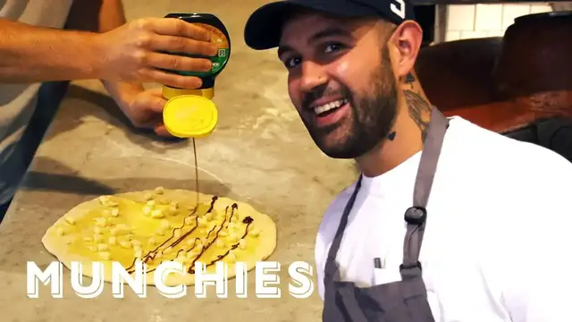 'Video thumbnail for Marmite Pizza in London - The Pizza Show: Extra Slice'