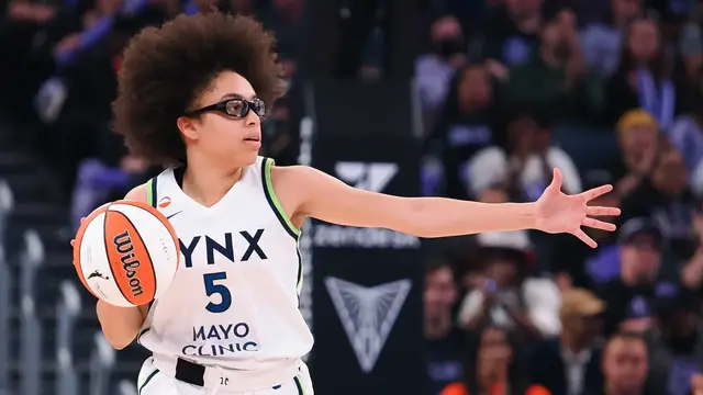 Video thumbnail for Olivia Miles' Impact in the WNBA During Rookie Season