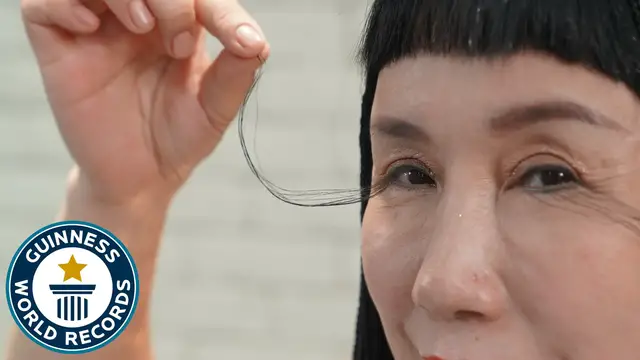 Video thumbnail for Meet 'You' with the world's longest eyelash