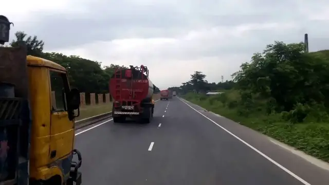 Video thumbnail for ঢাকা-চট্টগ্রাম চার লেন হাইওয়ে || Dhaka-Chittagong 4 Lane Highway