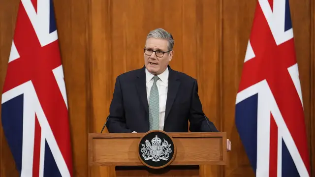 Video thumbnail for Calls for EU to stand strong against Trump’s tariff threats over Greenland