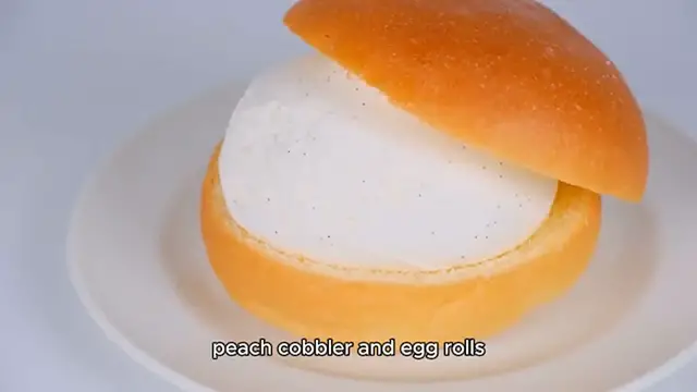 Video thumbnail for Peach Cobbler Egg Rolls