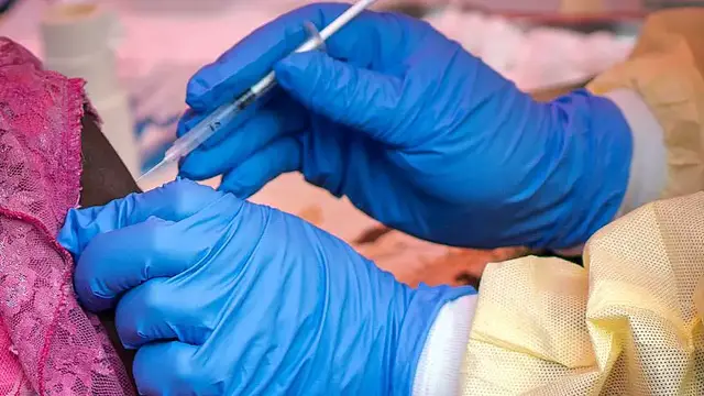 'Video thumbnail for More than 80% of health facilities in eastern Congo are out of medicine, Red Cross says'