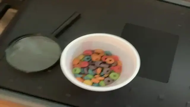 Video thumbnail for Me eatin’ cereal