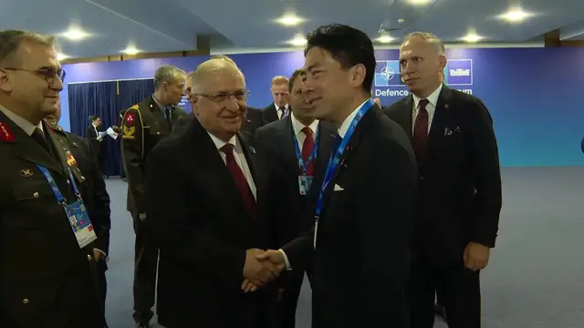 Video thumbnail for Türkiye: Türkiye's defense minister meets Japanese counterpart, BAE Systems chief ahead of NATO summit.