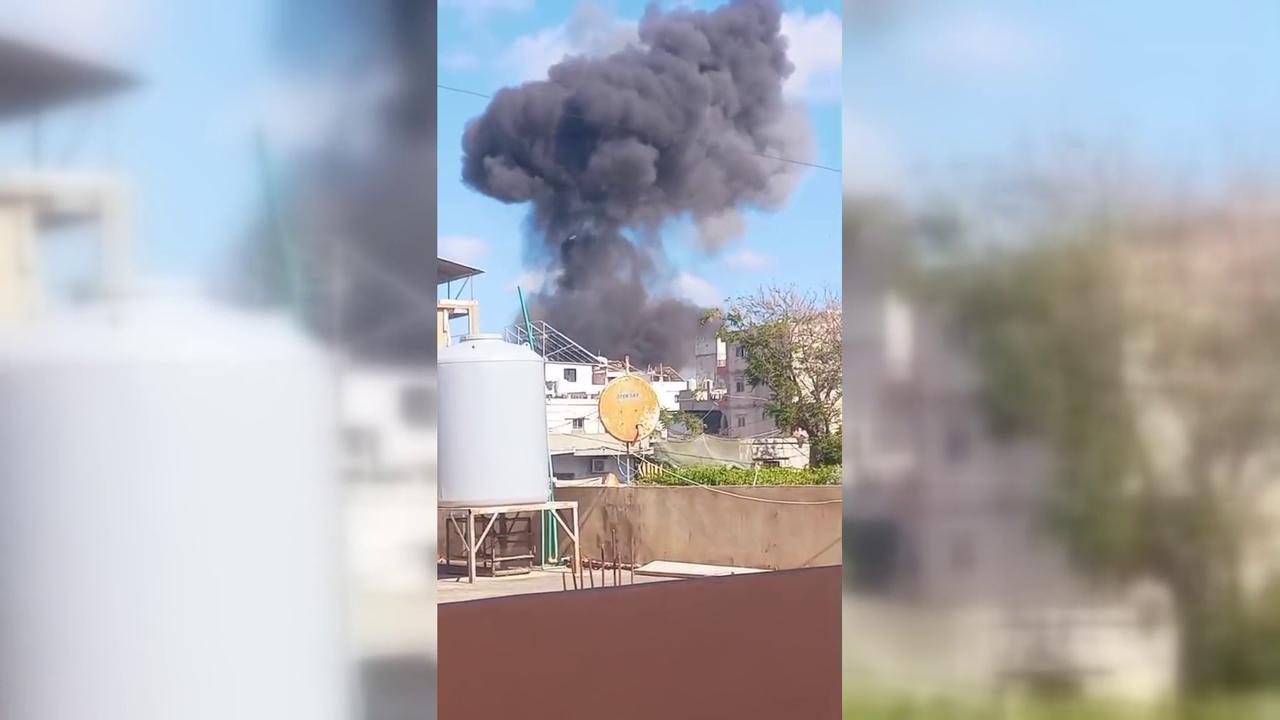 Video thumbnail for Lebanon: First Moments of Israeli Strike on Palestinian Refugee Camp in Lebanon.
