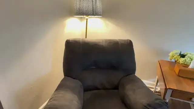 'Video thumbnail for The BRILLIANT new way people are updating their old living room furniture!'