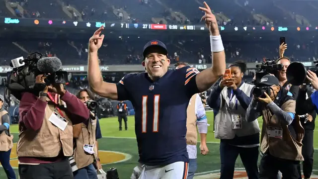 Video thumbnail for Case Keenum Shines in Last Night's Upset Over Eagles!