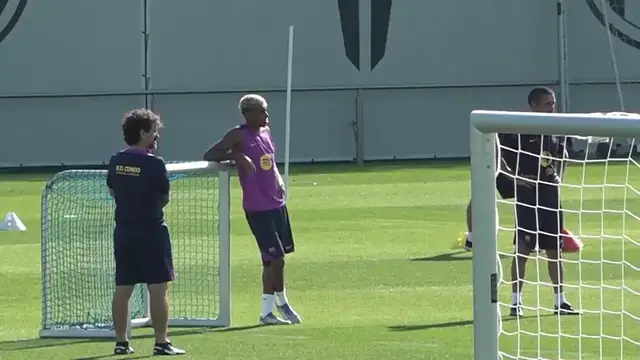 'Video thumbnail for Barcelona prepare to face Levante in La Liga'