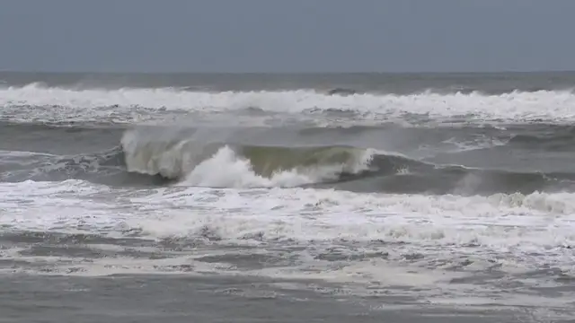 Video thumbnail for States of emergency declared in Nassau & Suffolk Counties ahead of nor’easter