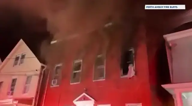 Video thumbnail for 7 injured in Perth Amboy apartment fire