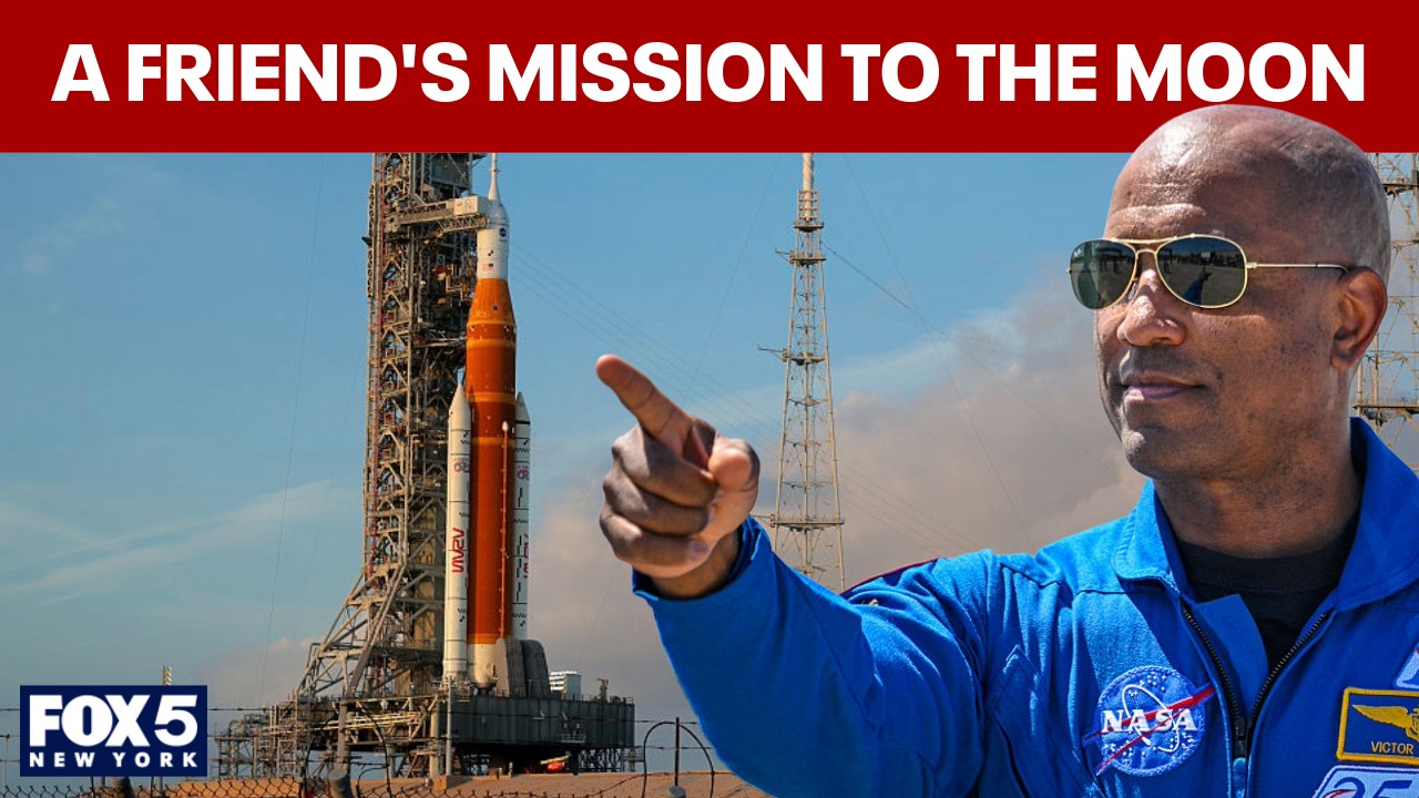 Video thumbnail for Navy commander reacts to his good friend Victor Glover’s upcoming moon mission